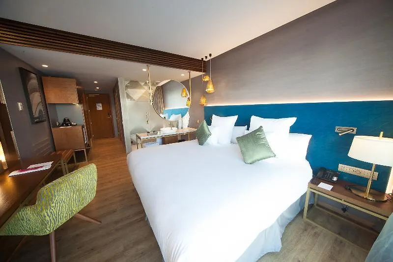 Hotel Barcelo Anfa Casablanca 5*,